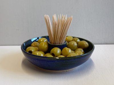 Olive dish blue